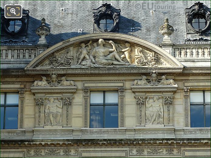 Aile de Flore Roof line 1st pediment sculpture