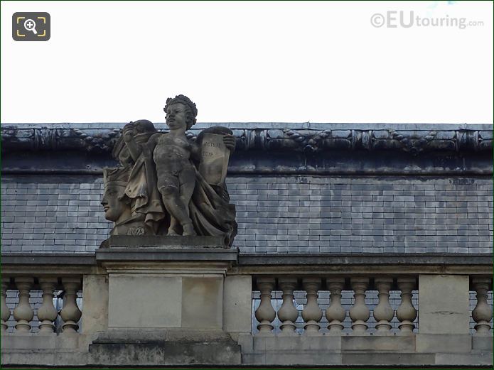 North facade Pavillon des Etats, Histoire statue, The Louvre