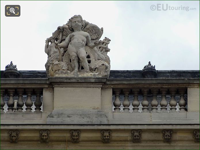 Top of Aile Mollien with La Fortune statue