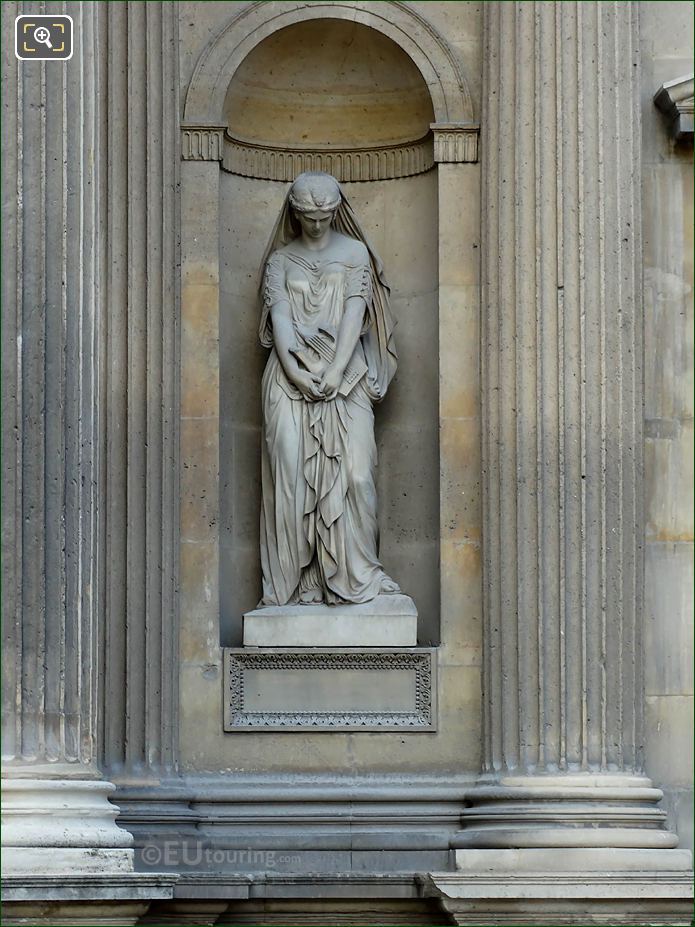 Sapho statue in niche on Aile Nord, The Louvre