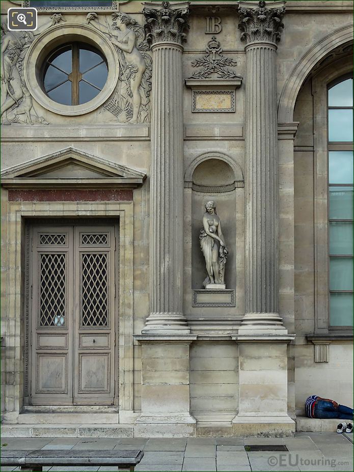 South facade of Aile Nord and Campaspe statue, The Louvre