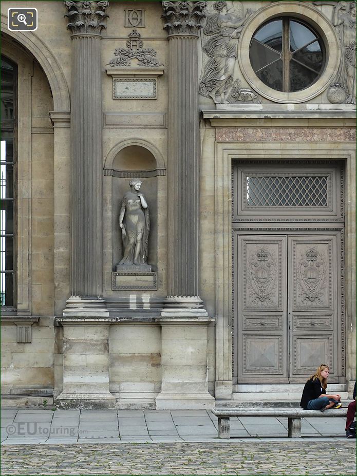 East facade of Aile Lescot with Helene statue