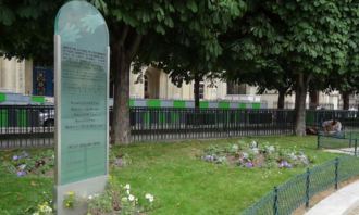 Images of Jewish Children's monument