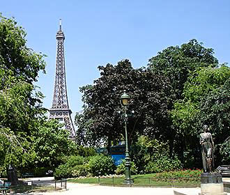 Monument des Droits de l'Homme in the Champ de Mars