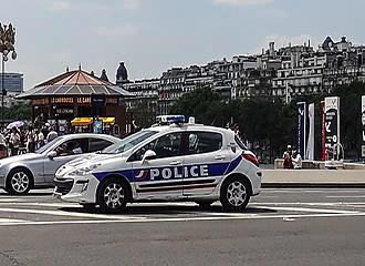 Police car in Paris