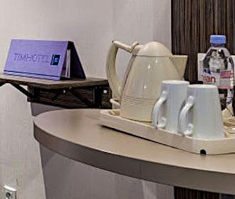 Timhotel Odessa Montparnasse tea and coffee facilities