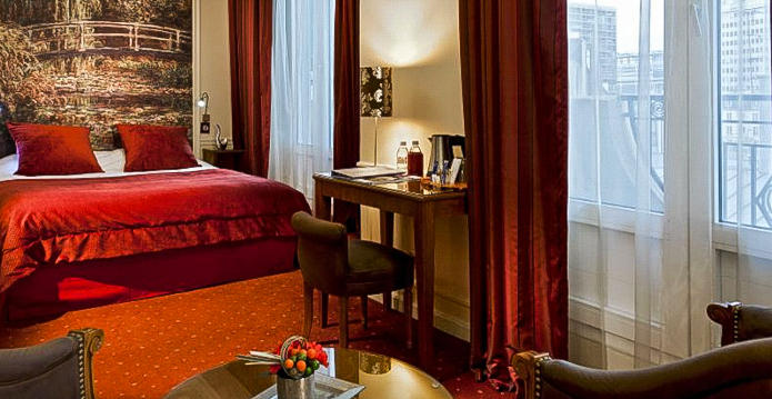 Timhotel Tour Montparnasse superior double room