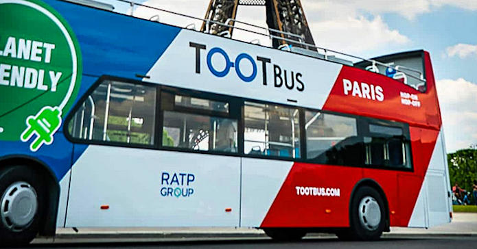 Tootbus Paris sightseeing bus tour Eiffel Tower