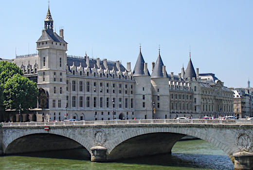 La Conciergerie Façade