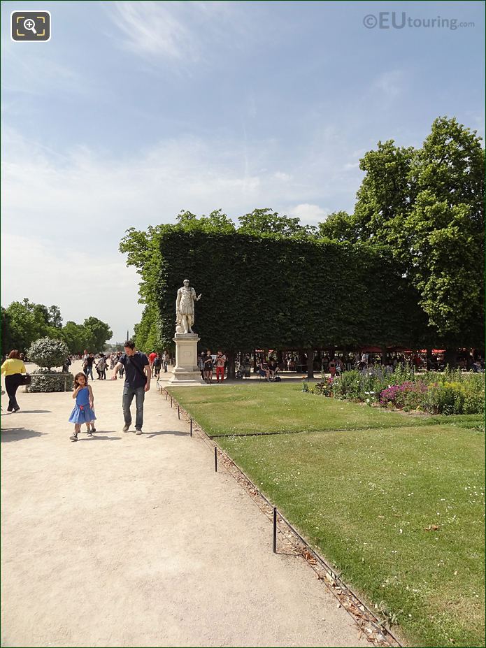 Allee Centrale, Centre walkway in Tuileries Gardens looking NW