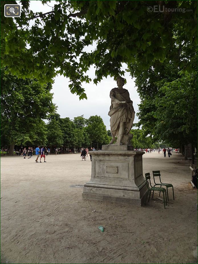 Julie Caesar statue, Allee Centrale, Tuileries Gardens, looking SE