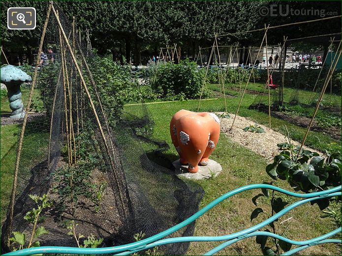 Vegetable Garden, Jardin des Tuileries looking SE