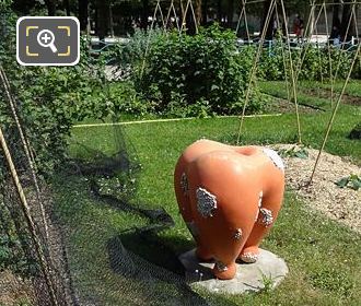 Anne Rochette sculpture in Jardin des Tuileries Potager