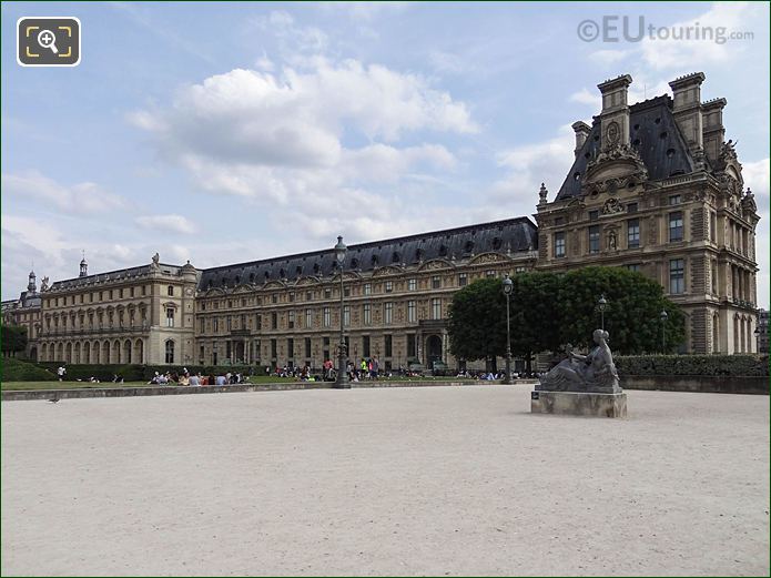 Monument to the Dead of Port Vendres, Tuileries Gardens, looking SSE