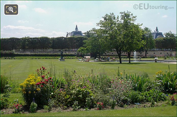 Grand Reserve Sud of Jardin des Tuileries looking SW