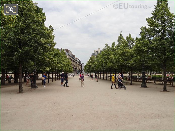 Allee de Castiglione, Jardin des Tuileries looking NE