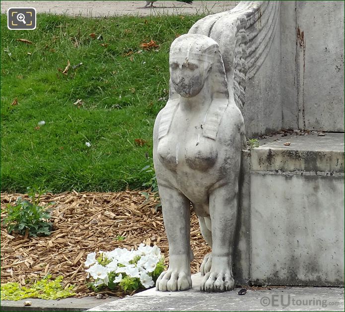 Sphinx statue on edge of Exedra