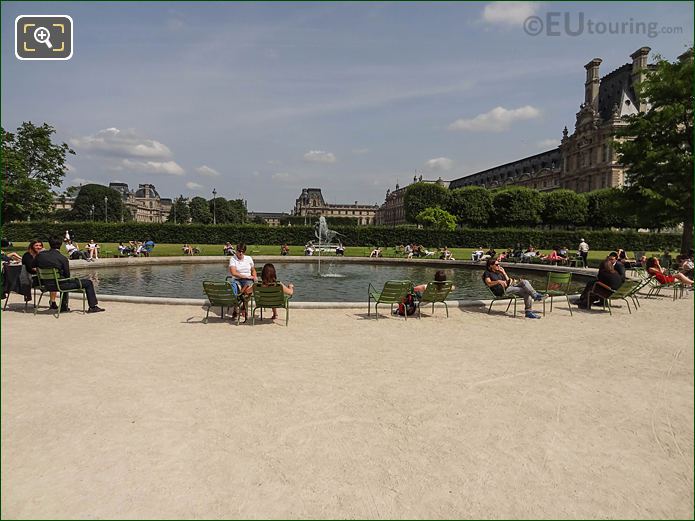 Jardin Tuileries SE water fountain and pond