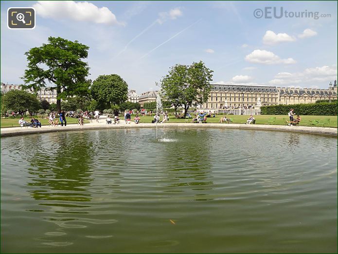 SE pond and water fountain Jardin des Tuileries