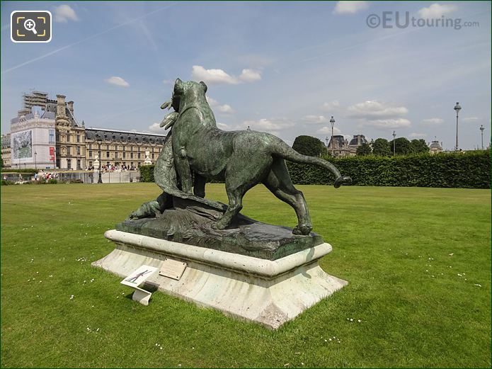 Grand Reserve Sud bronze sculpture, Jardin des Tuileries, looking NEE