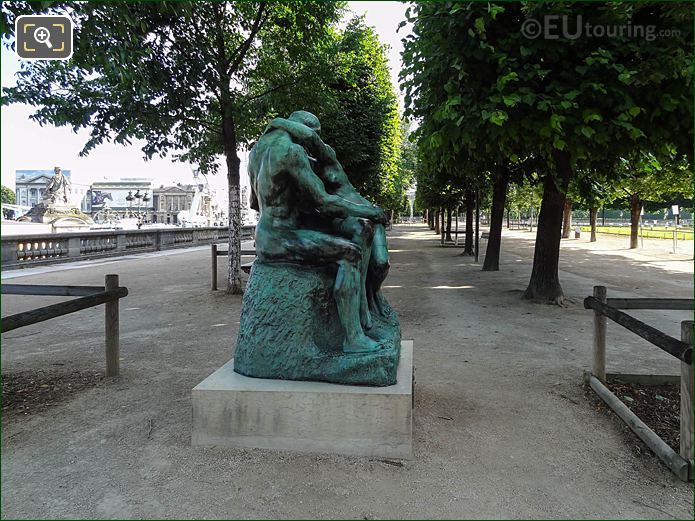 Terrasse de l'Orangerie and The Kiss statue, Jardin des Tuileries