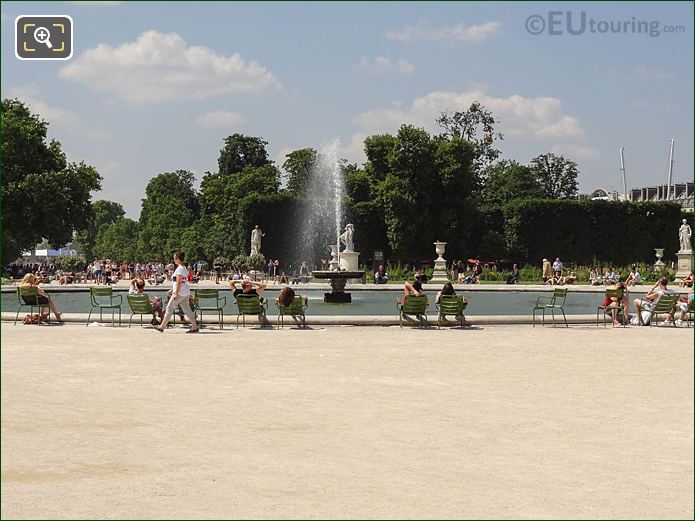 Grand Bassin, water fountain Jardin Tuileries looking NW