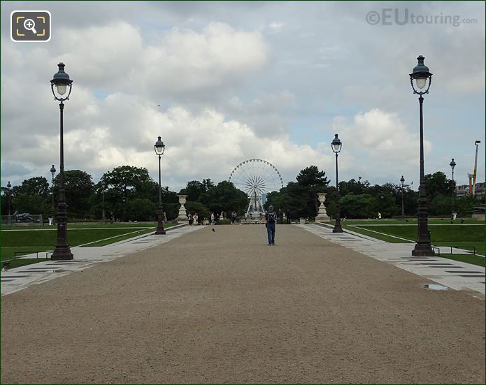 Terrasse des Tuileries in Tuileries Gardens looking NW