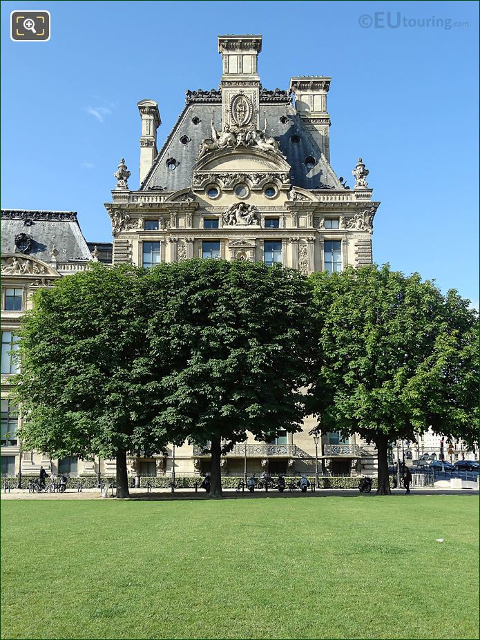 Jardin du Carrousel looking SW to Pavillon de Flore