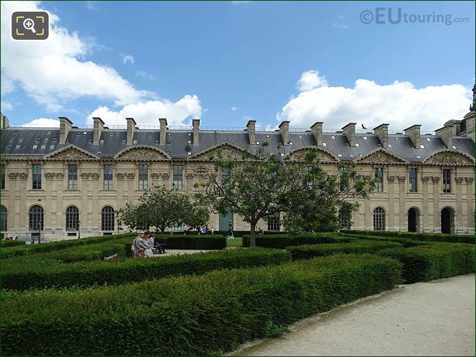 Hedge labyrinth Jardin des Tuileries looking NNE