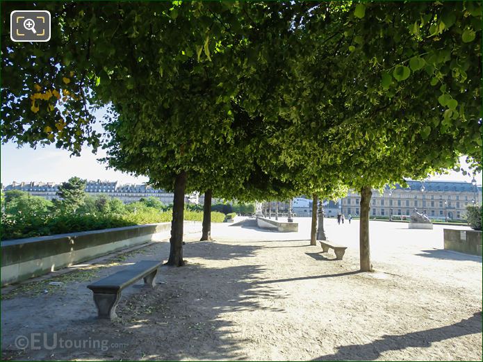 Terrasse des Tuileries looking NE in Jardin des Tuileries