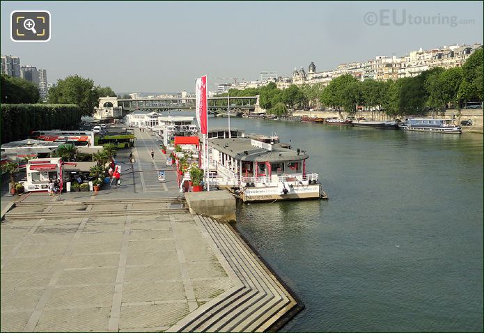Vedettes de Paris viewed from Pont d'Iena