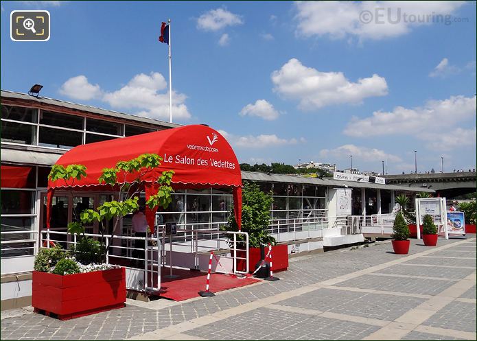 Salon des Vedettes restaurant