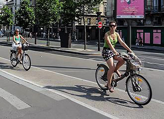 Velib bike paths