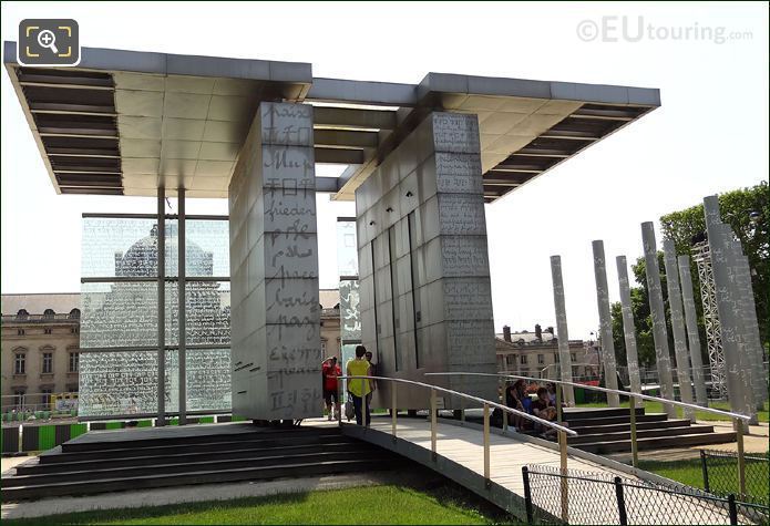 Wall For Peace designed by architect Jean-Michel Wilmotte